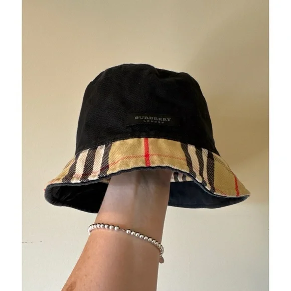 Burberry Reversible Denim Nova Check Bucket Hat Unisex One Size - Picture 2 of 4